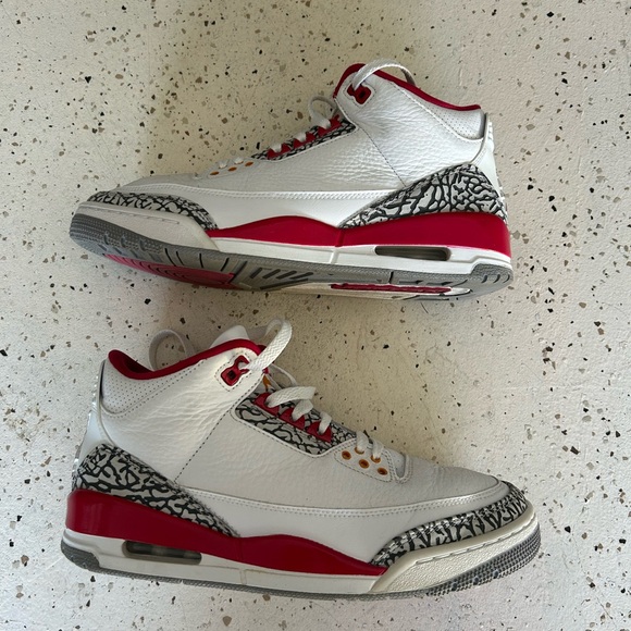 Jordan 3 Retro Cardinal Red - Picture 2 of 7